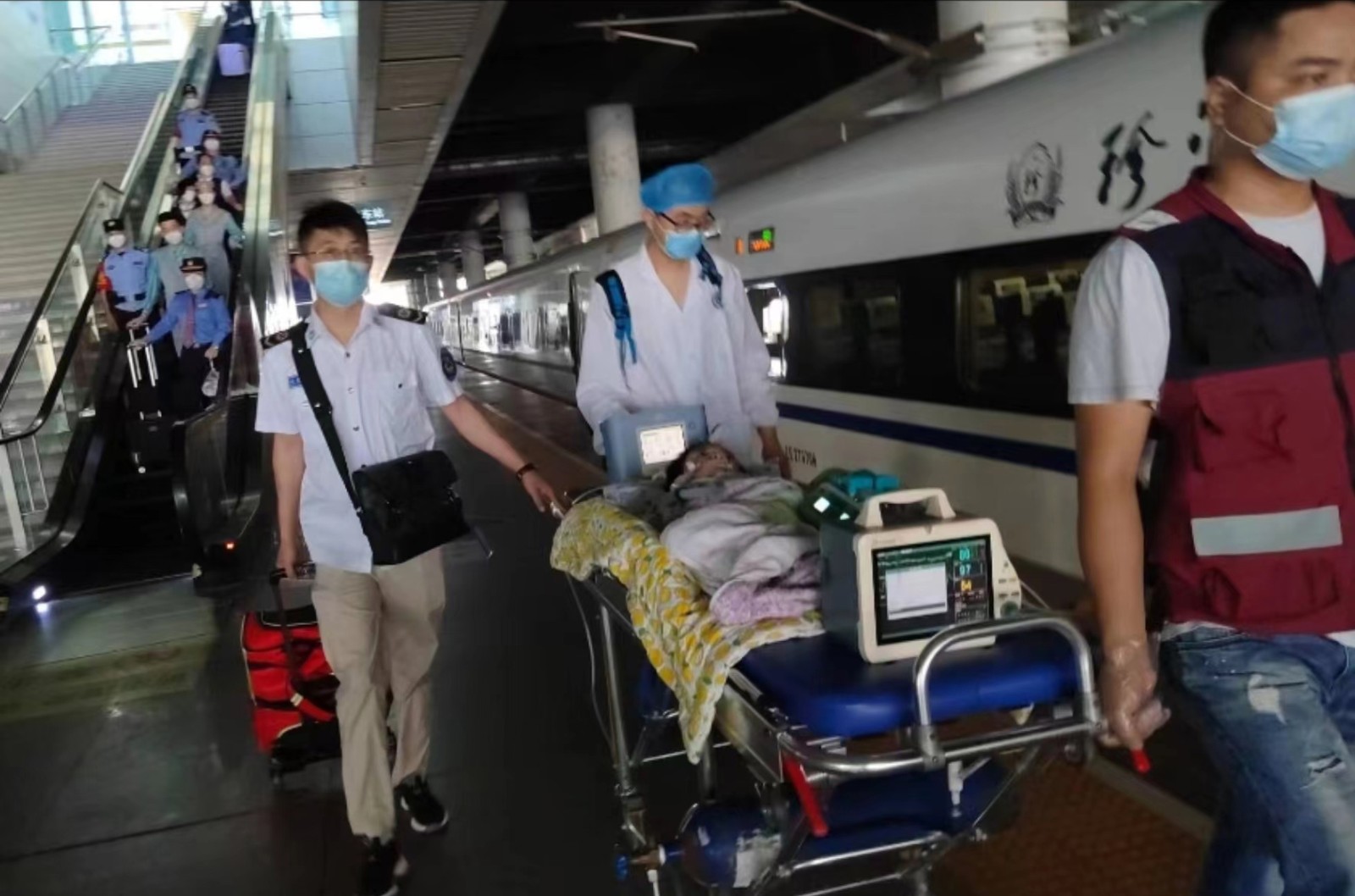 太原高铁转运公司